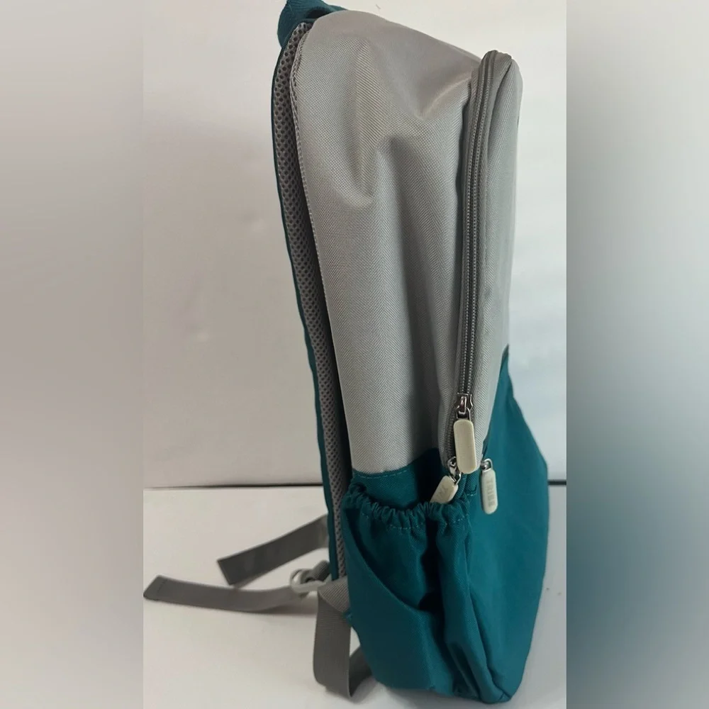 Light Gray Backpack by Tribe 🌟